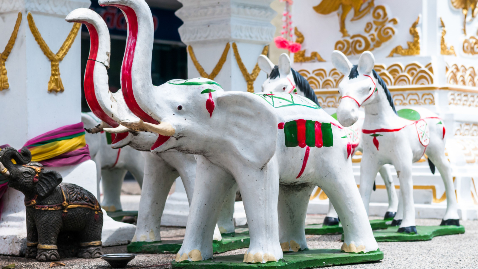 White Elephant