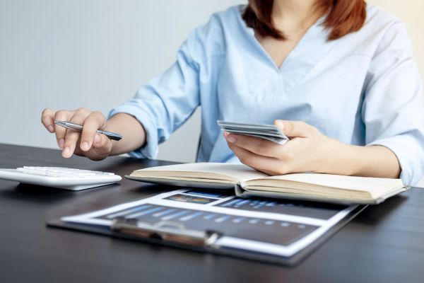 Compare Income to Expenses