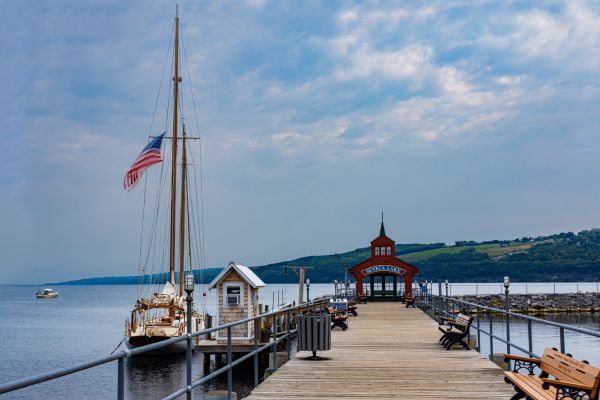Seneca Harbor Station