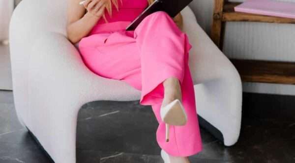 How To Overcome Social Anxiety: Definition, Signs, Symptoms