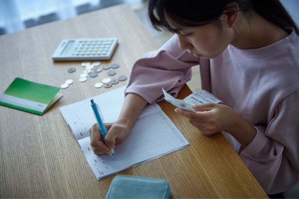  Identify expenses to reduce or eliminate