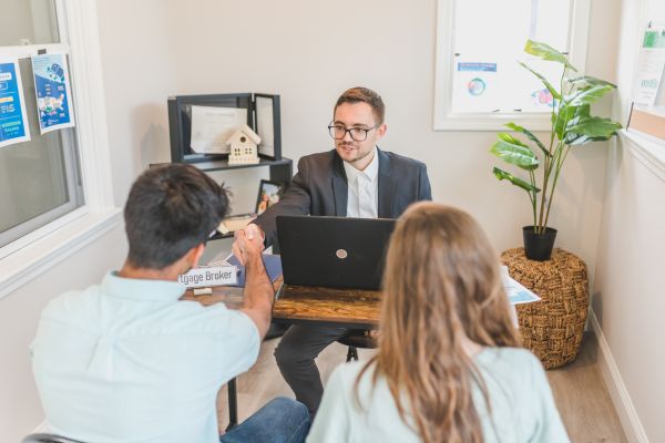 You Don&rsquo;t Live Paycheck to Paycheck
