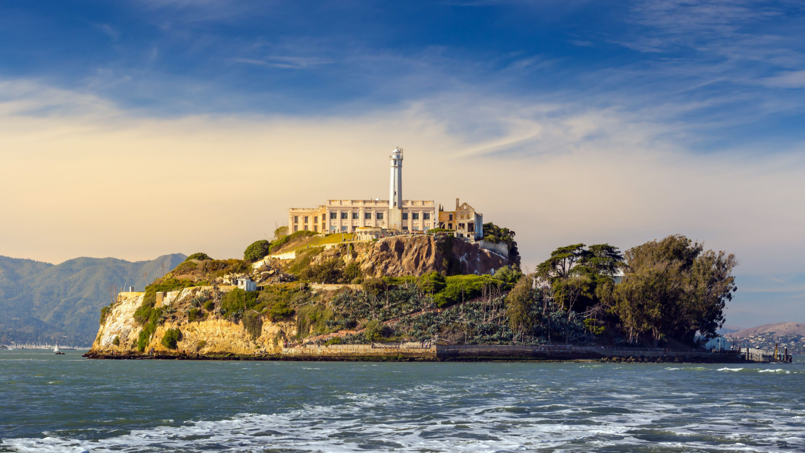 Landmarks That Deserve a Spot on Your Bucket List