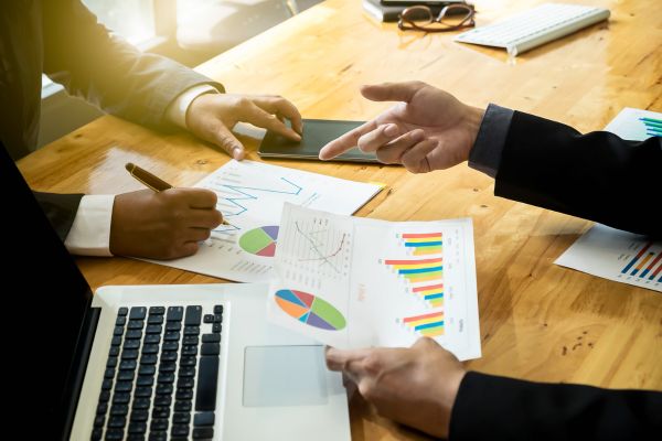 Evaluate your spending