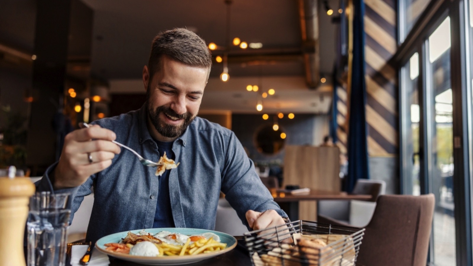 Man eating breakfast