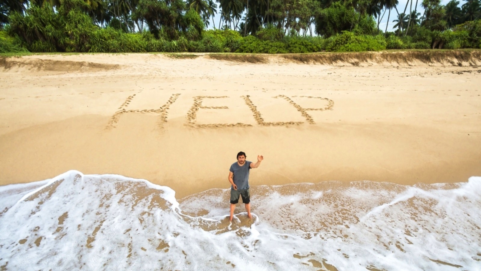 Man stranded in island asking for help