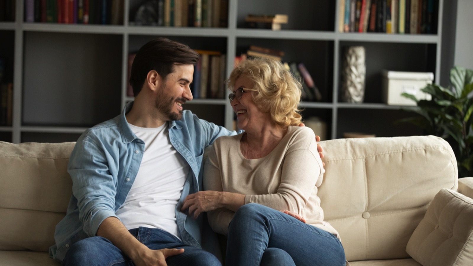 Man talking to mother
