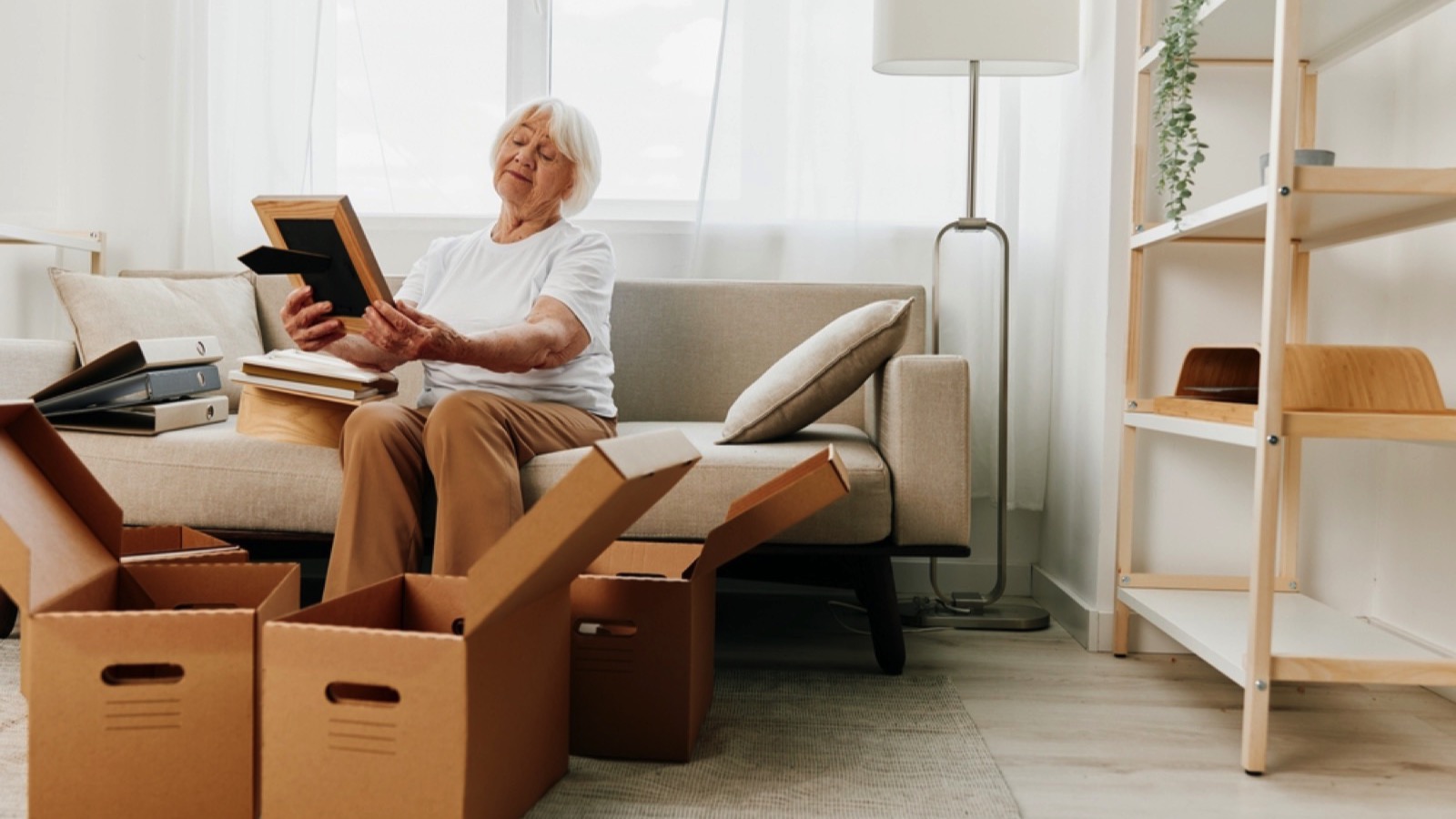 Old woman moving to new house
