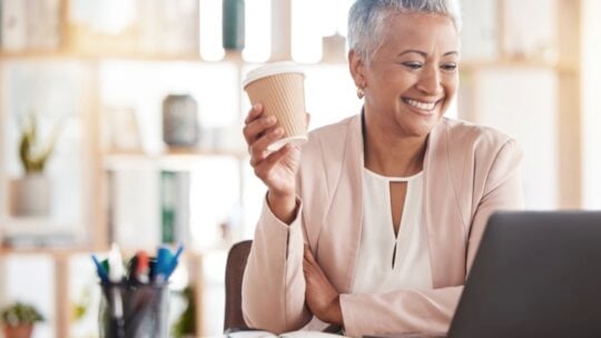 Old woman working as Virtual Assistant