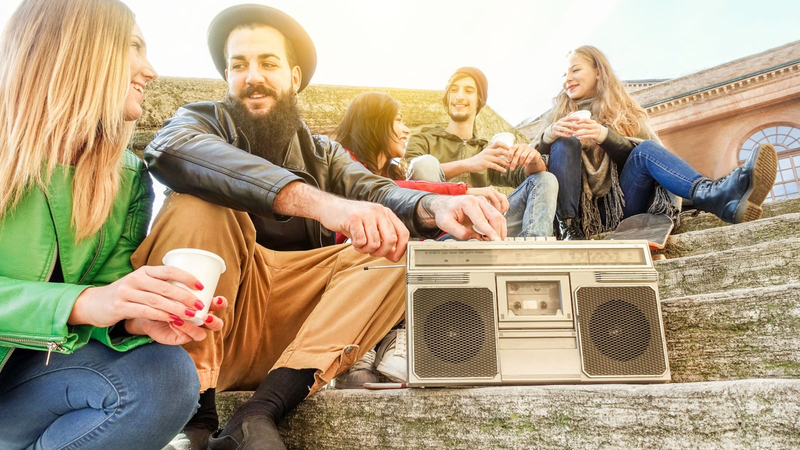 listen to radio with friends