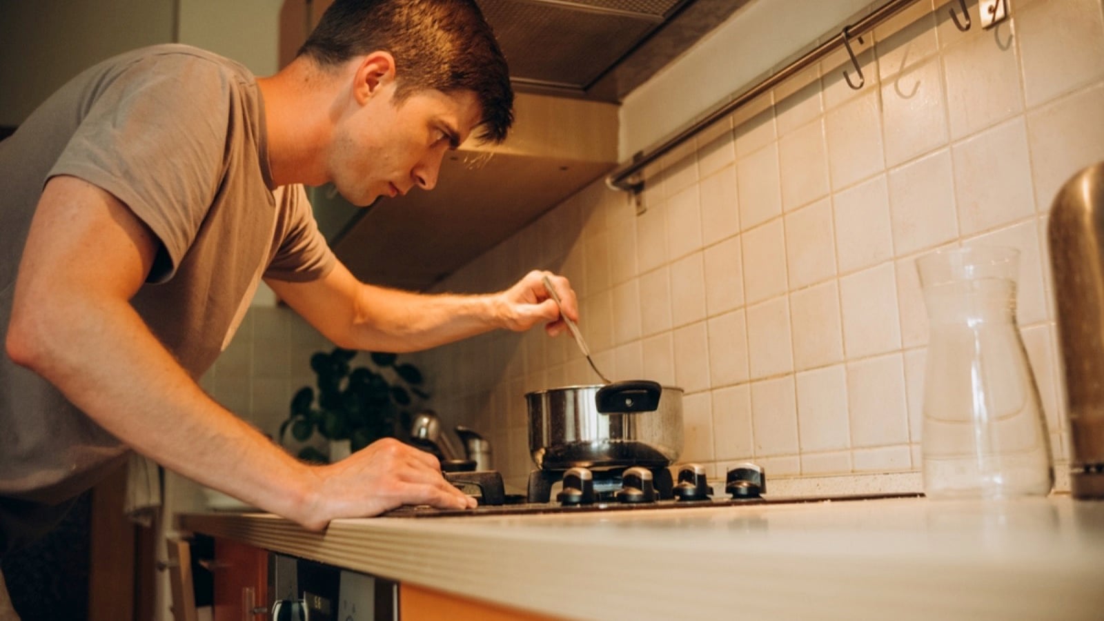 Man cooking in the kitchen