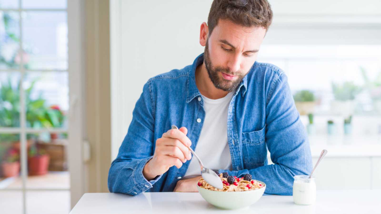 Man eating cereal