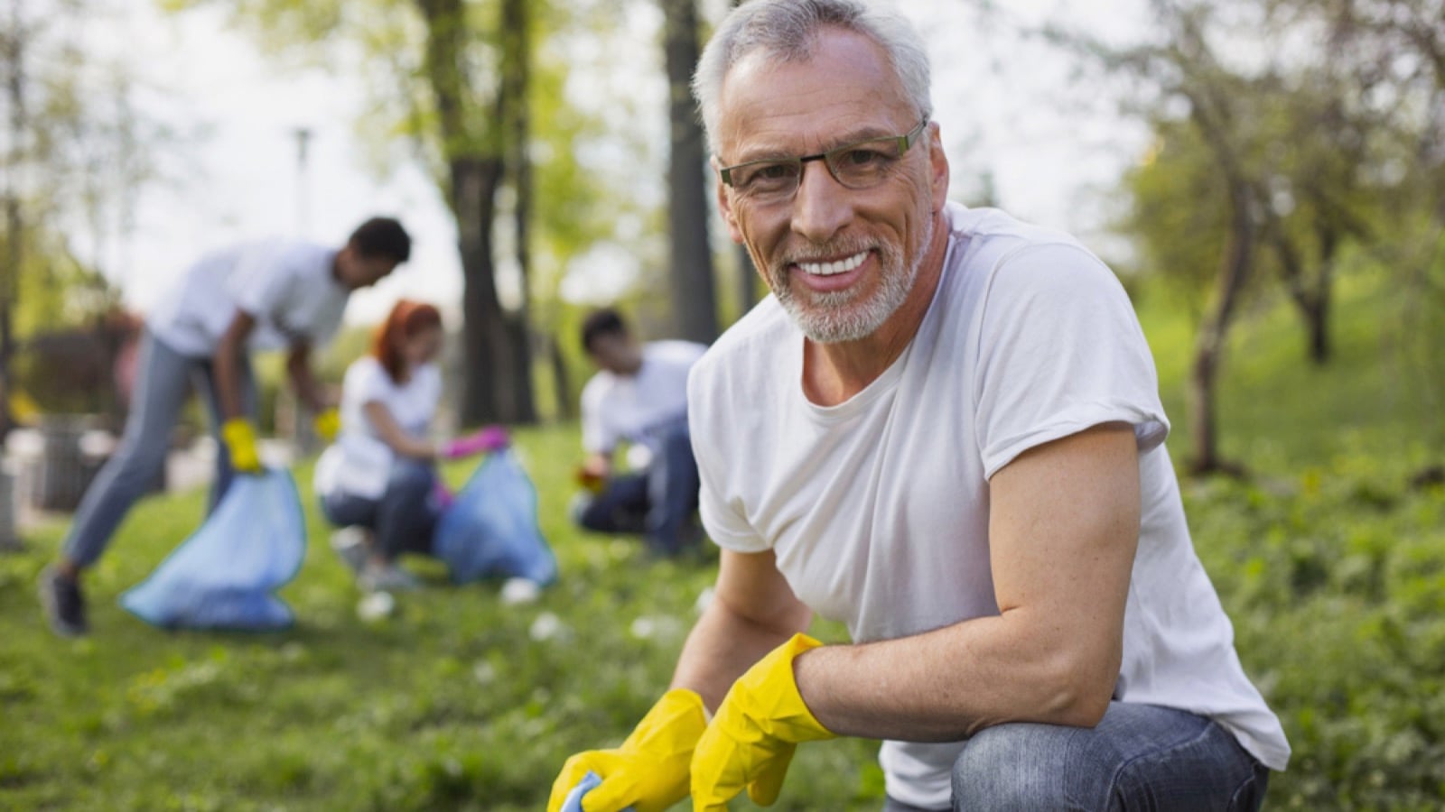 Old man as volunteer