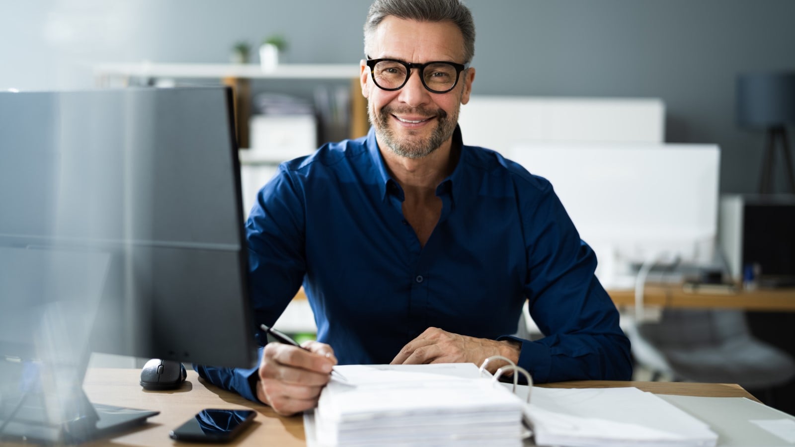 Quit Fumbling with Your Finances & Enjoy Peace of Mind