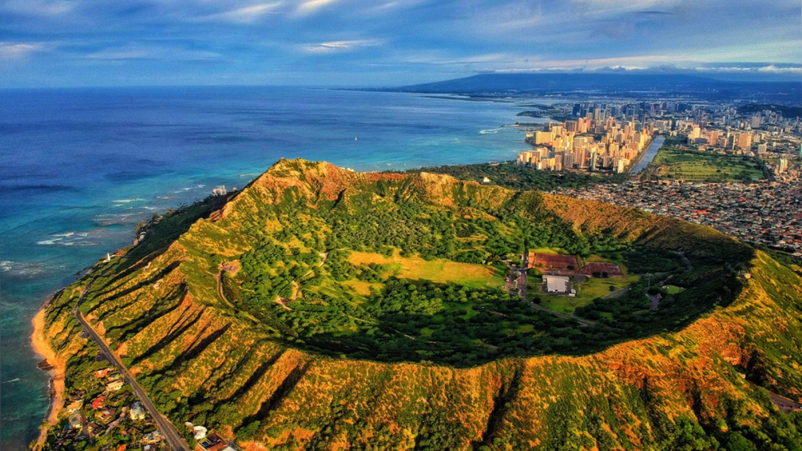 Diamond Head Crater