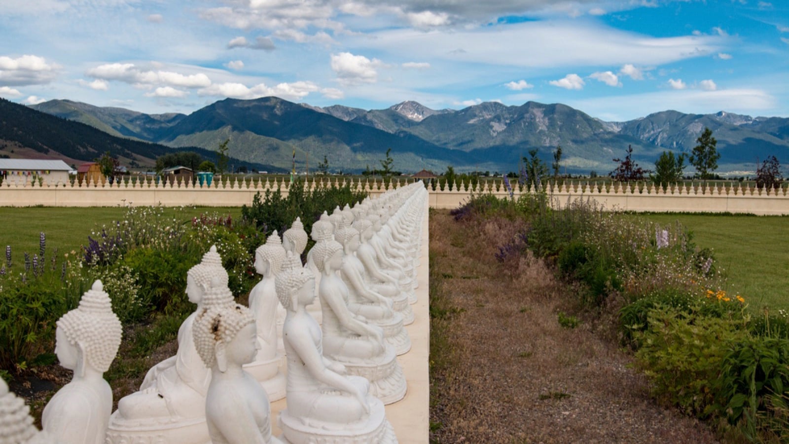 Garden of One Thousand Buddhas