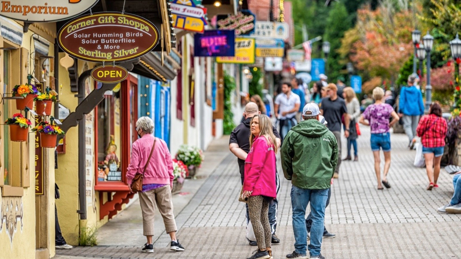 Helen, Georgia Bavarian village town traditional architecture building with many people tourists