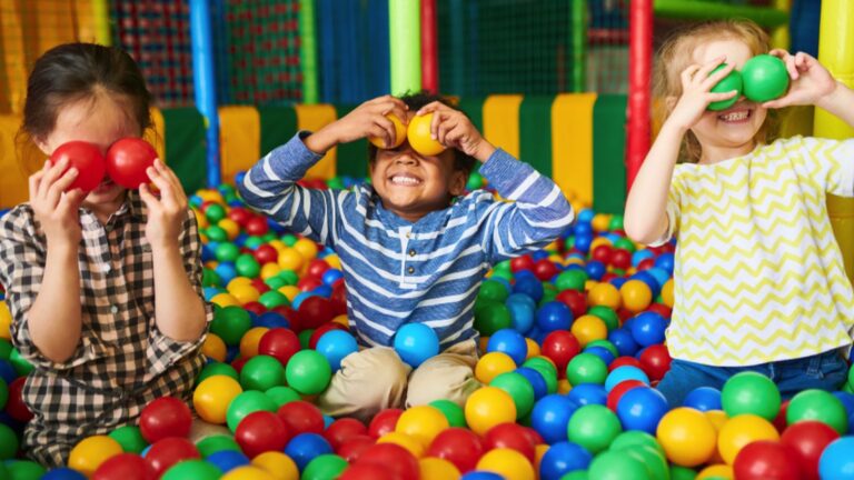 Smart Gift Ideas for Kids - Kids playing in ball pit