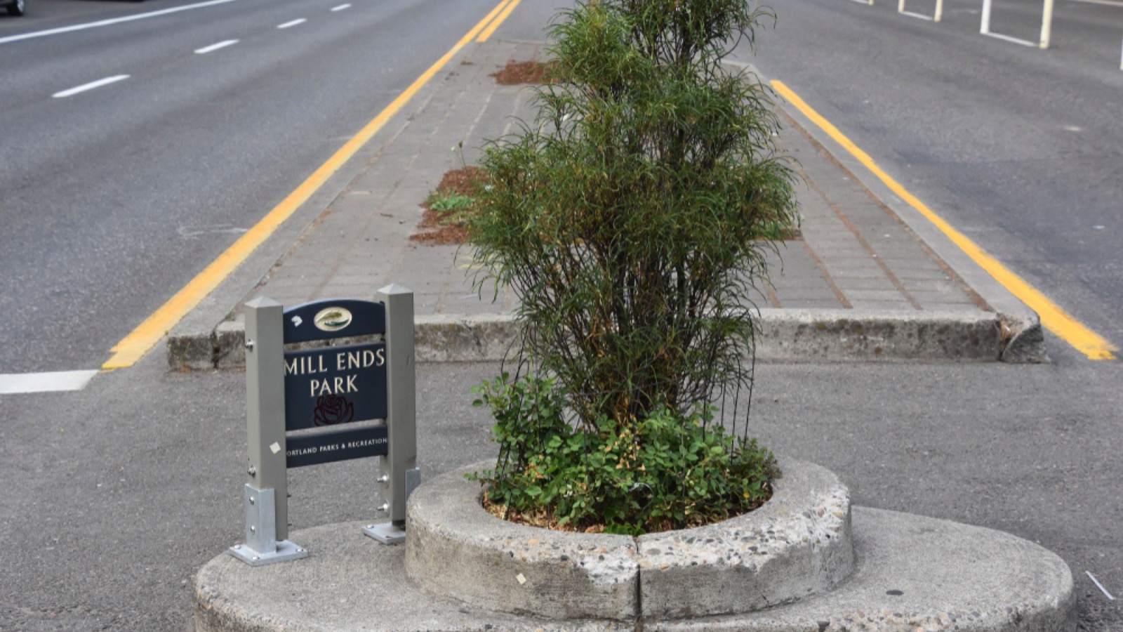 Mill Ends Park