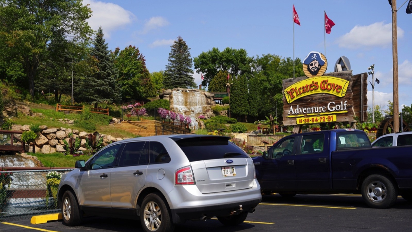 Pirate's Cove adventure mini Golf course