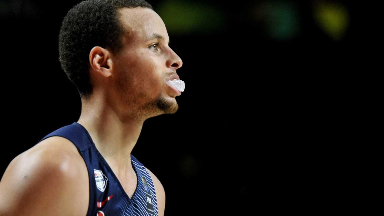 STEPHEN CURRY