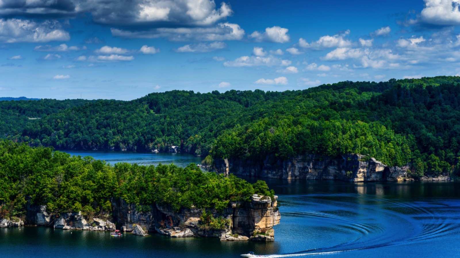 Summersville Lake, Nicholas County