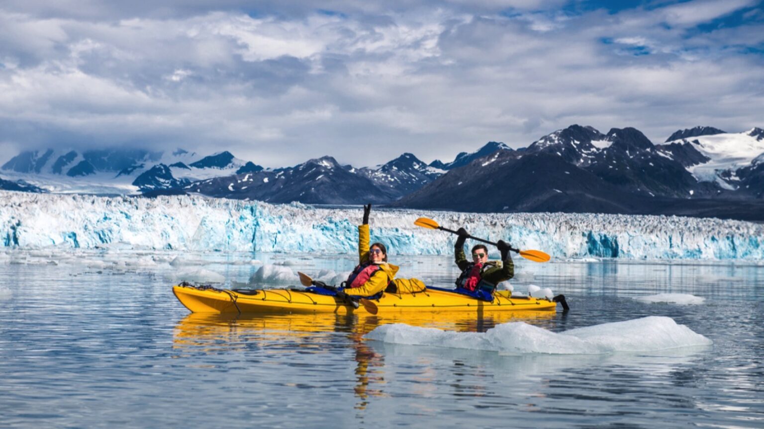 15 Cheap Family Activities to Do in Alaska | KindaFrugal