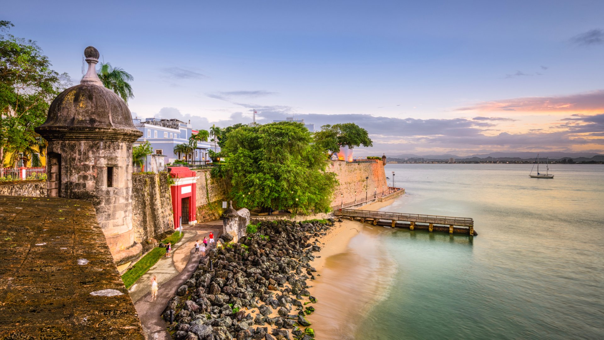 Prime 13 Cities to Stay Frugally & Escape the Rat Race in 2025 Prime 13 Cities to Stay Frugally & Escape the Rat Race in 2025