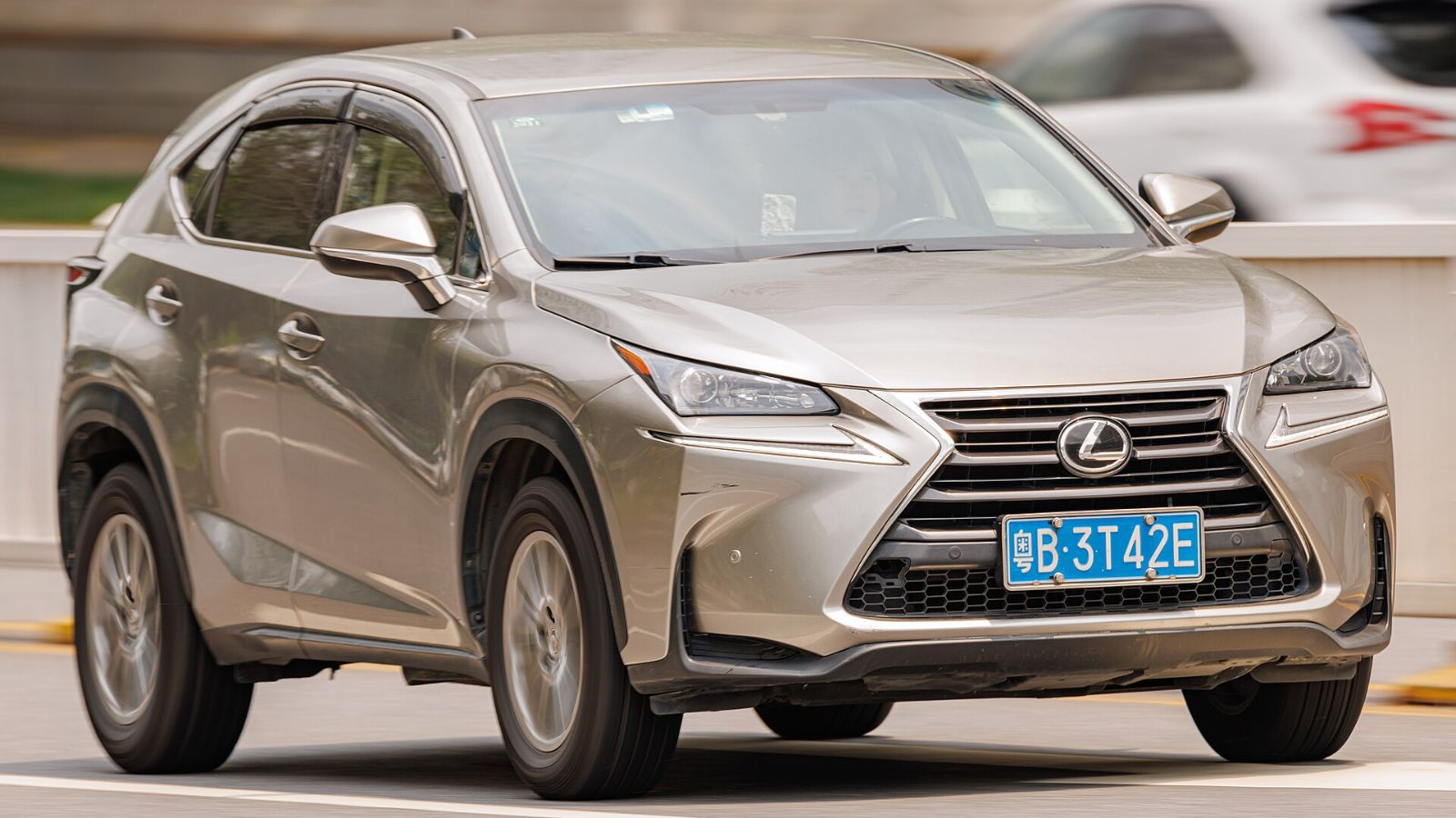 2024 LEXUS NX 200.