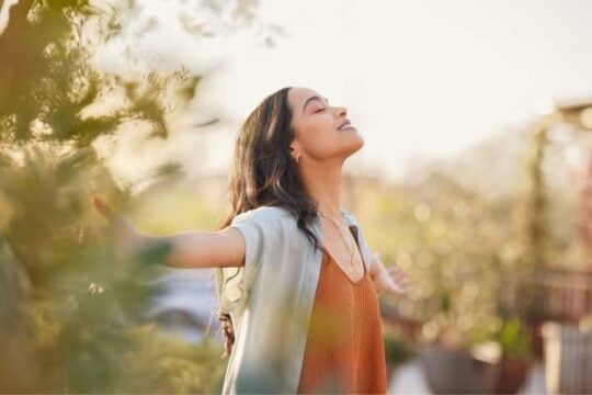 Practicing Mindfulness and Gratitude in Finances