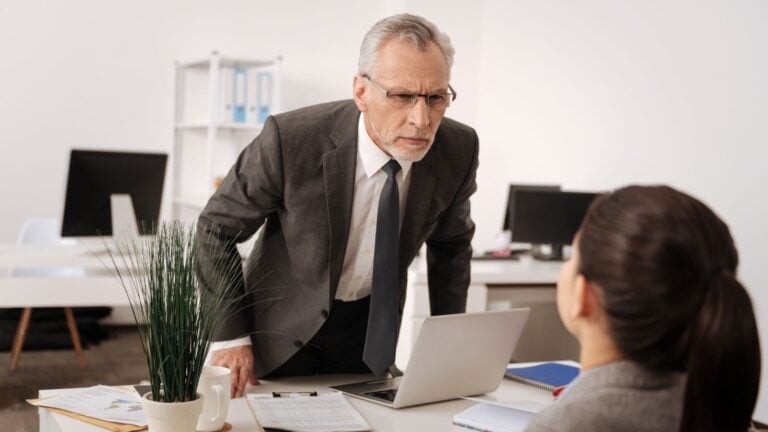 33 Tell-Tale Signs Your Boss Is Threatened by You