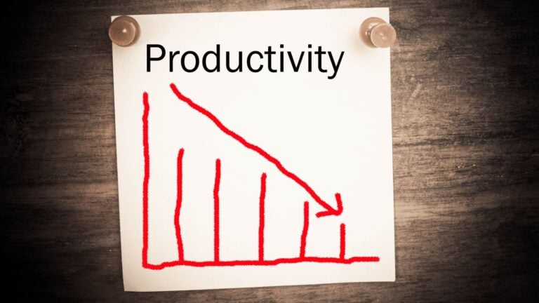 15 Tips for Maintaining Productivity When Working From Home