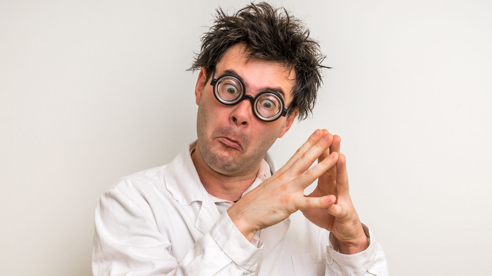 18 Myths You Thought Were True, But Science Says You're An Idiot